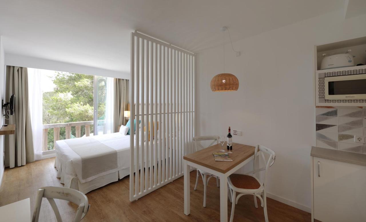 Hotel Apartamentos Cala Santanyi Εξωτερικό φωτογραφία