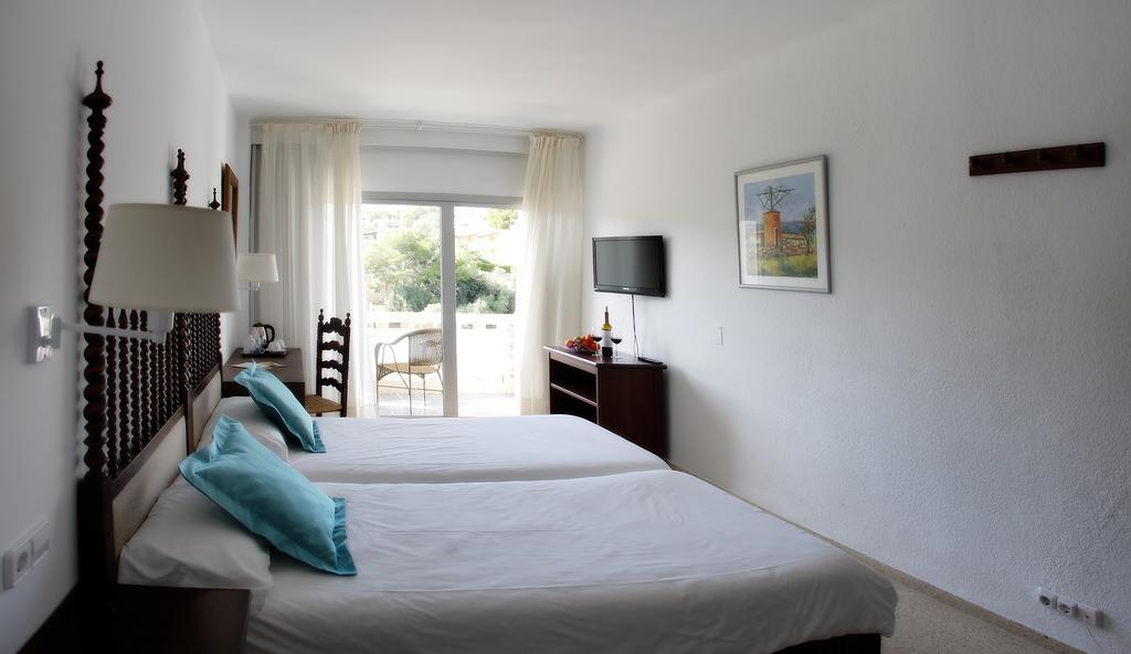 Hotel Apartamentos Cala Santanyi Εξωτερικό φωτογραφία