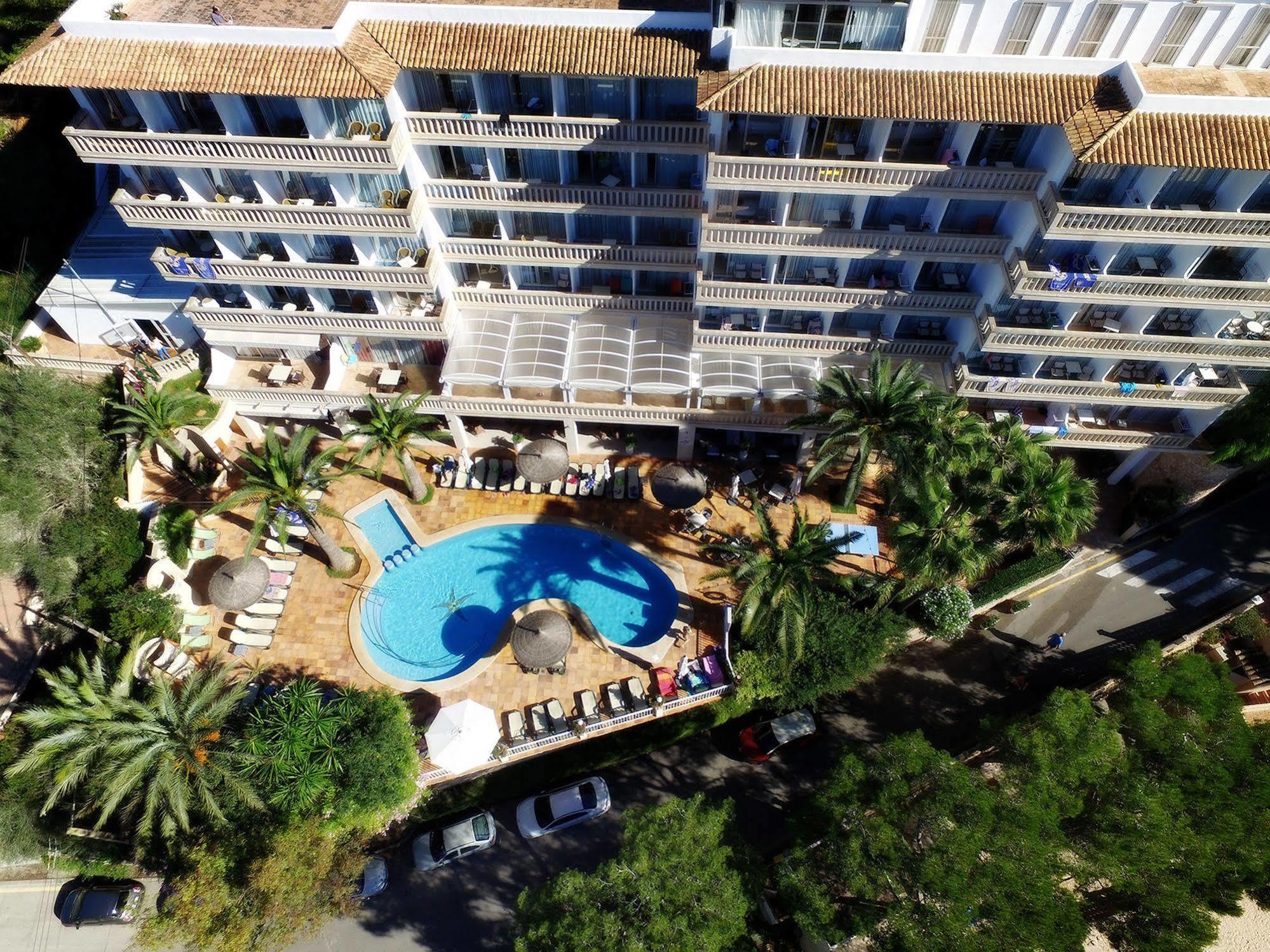 Hotel Apartamentos Cala Santanyi Εξωτερικό φωτογραφία